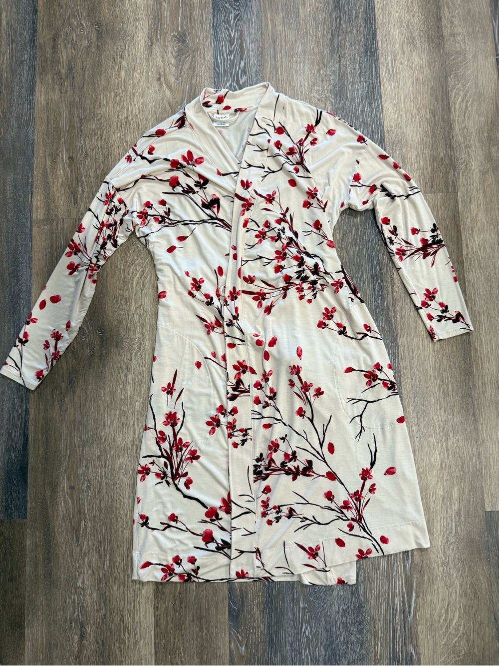 Soma cherry blossom robe small